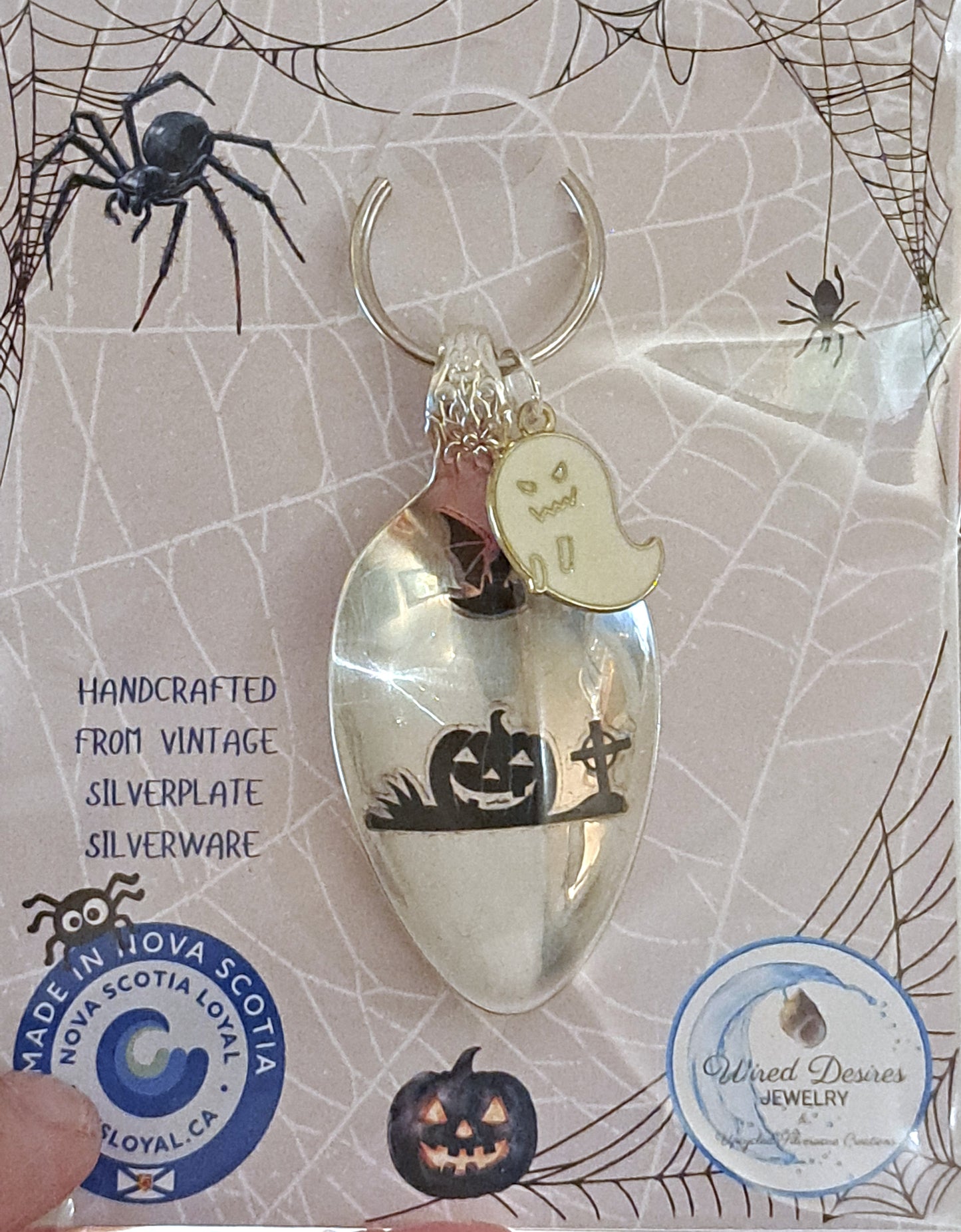 Halloween Vintage Spoon Keychain with Halloween motif and charm. 