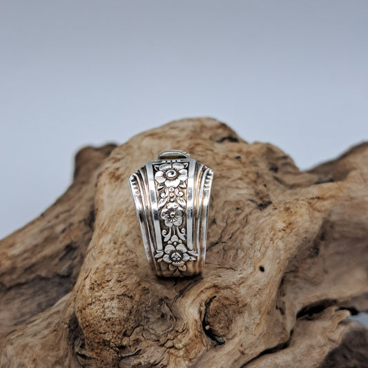 Fortune 1939, Size 8, RARE Vintage Silverware Ring, Spoon Ring
