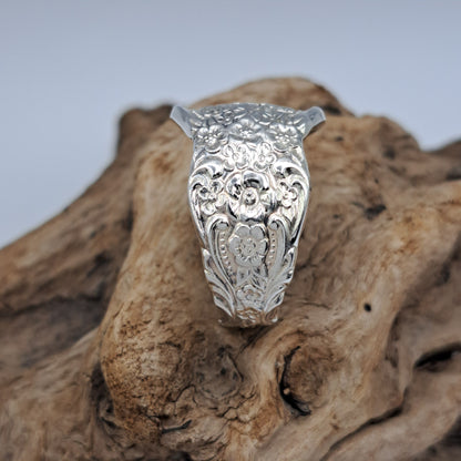Handmade vintage spoon ring made from Silver Renaissance 1971 silverplate pattern size 12.5