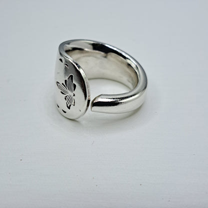 Handmade vintage spoon ring made from Queen Mary 1940 silverplate pattern size 6
