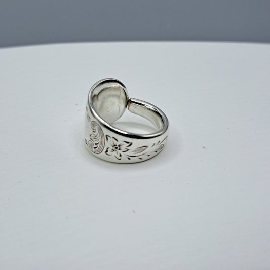 Queen Mary 1940, Size 4.75, Vintage Silverware Ring, Spoon Ring