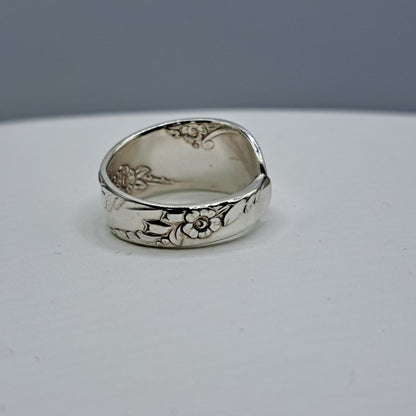 Bridal Wreath 1950, Size 8, HARD TO FIND Vintage Silverware Ring, Spoon Ring
