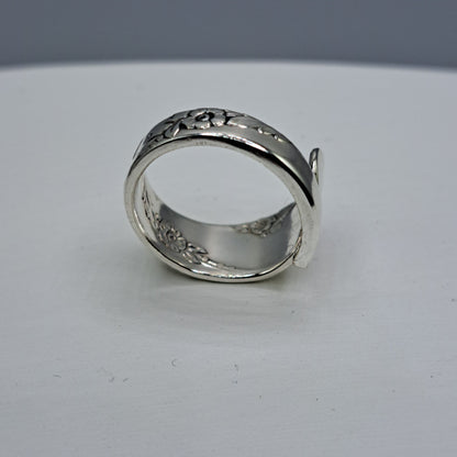 Bridal Wreath 1950, Size 8.25, HARD TO FIND Vintage Silverware Ring, Spiral Spoon Ring