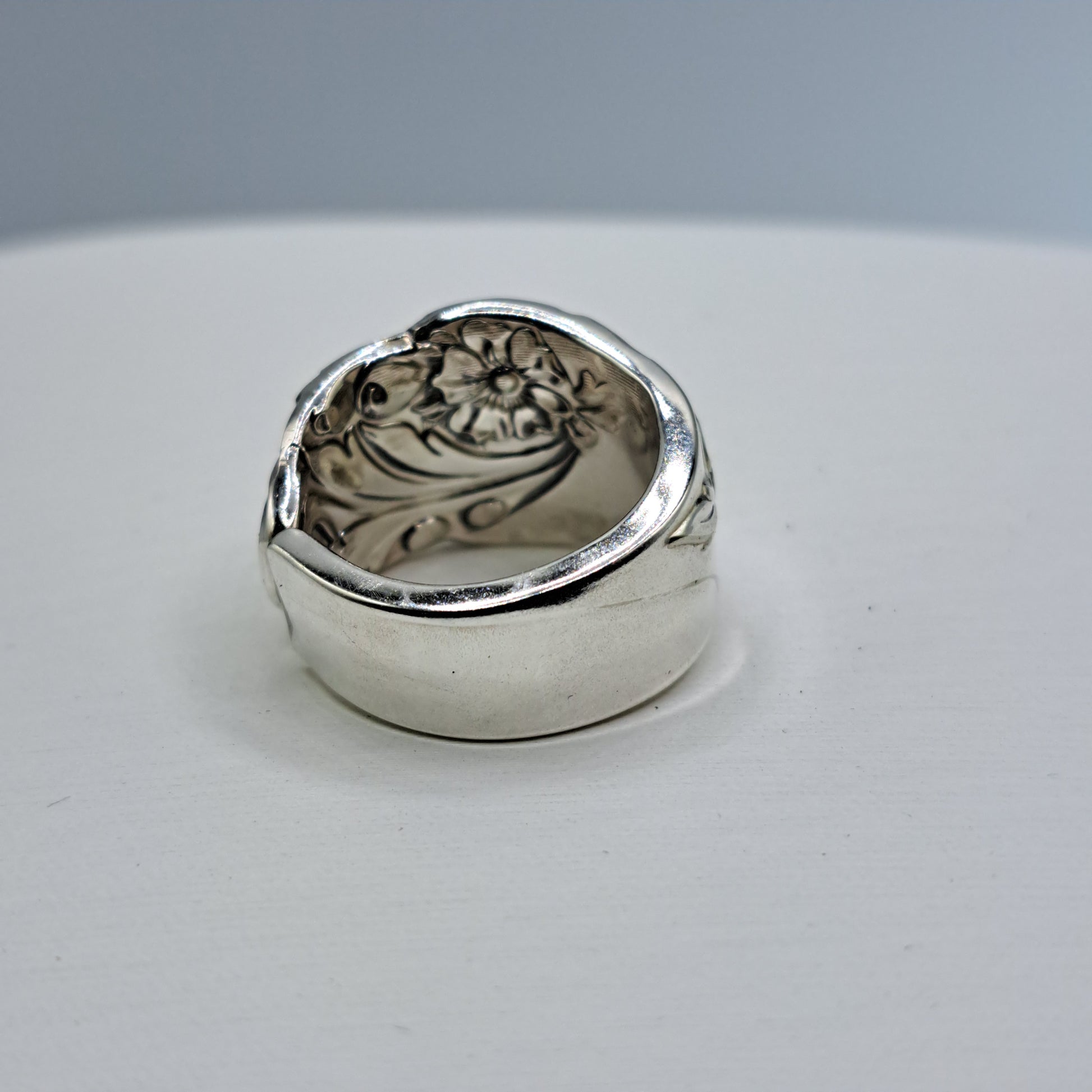 Handmade vintage spoon ring made from Evening Star 1950 silverplate pattern size 4.75
