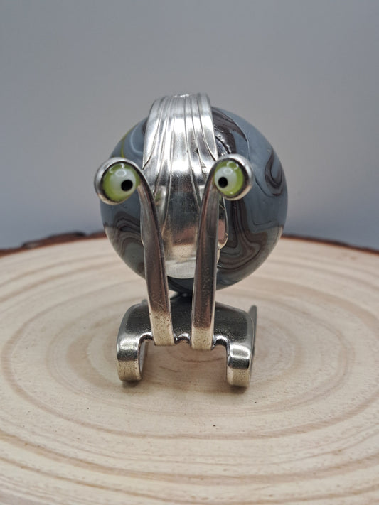 Garden Snail 8 - Plant Buddy