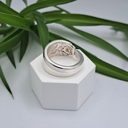 Daffodil 1950, Size 6.5, Vintage Silverware Ring, Spoon Ring
